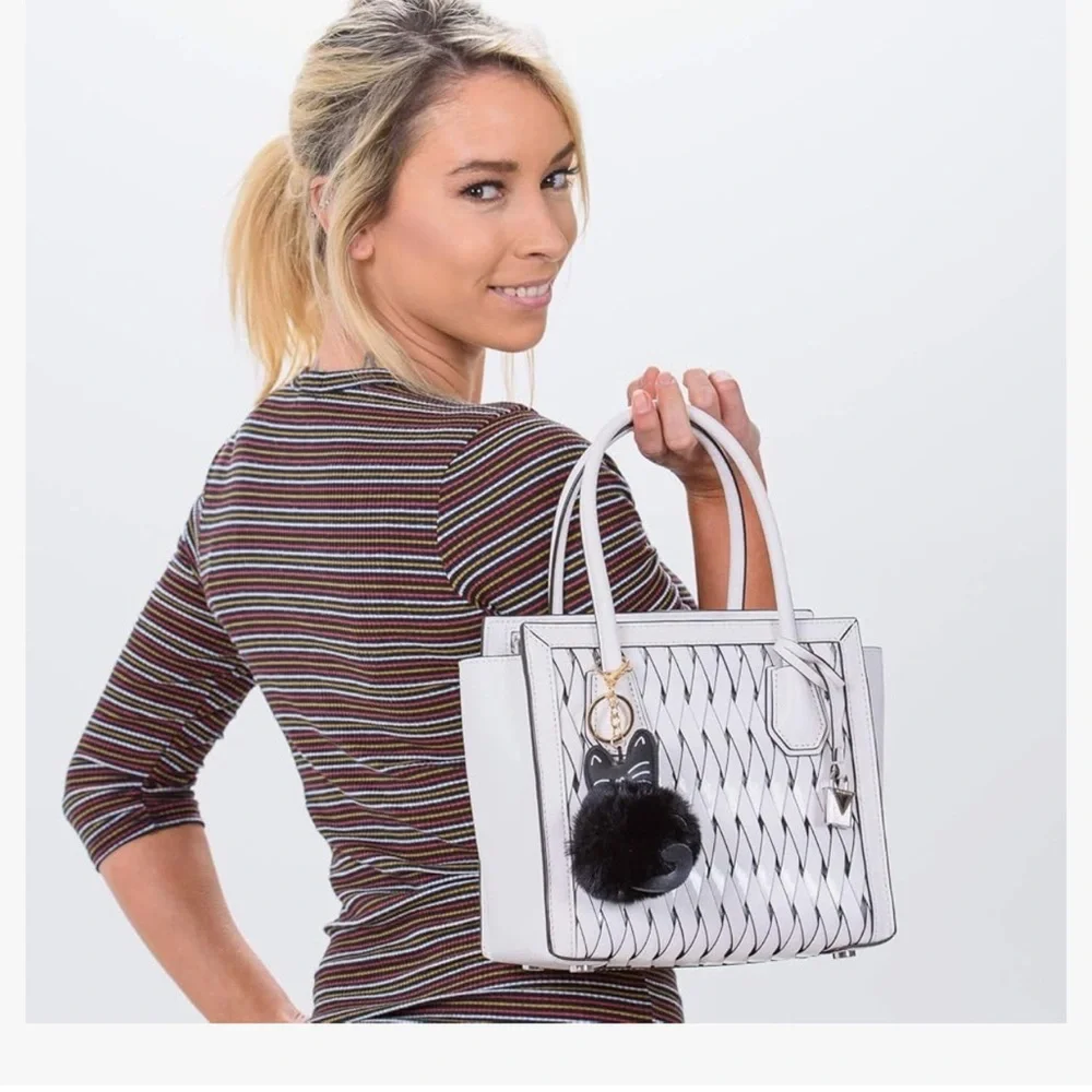 Set of 2 Faux Fur Ball Pom Pom Key Chain Ring for Women Bag Pendant - Picture 2 of 6